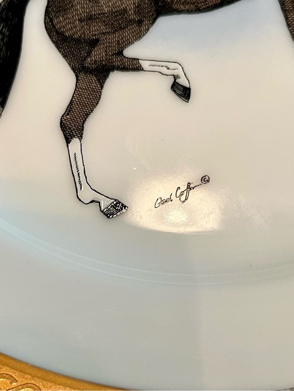 The Huntsman Porcelain Plate Dressage Equestrian - Picture 3 of 5